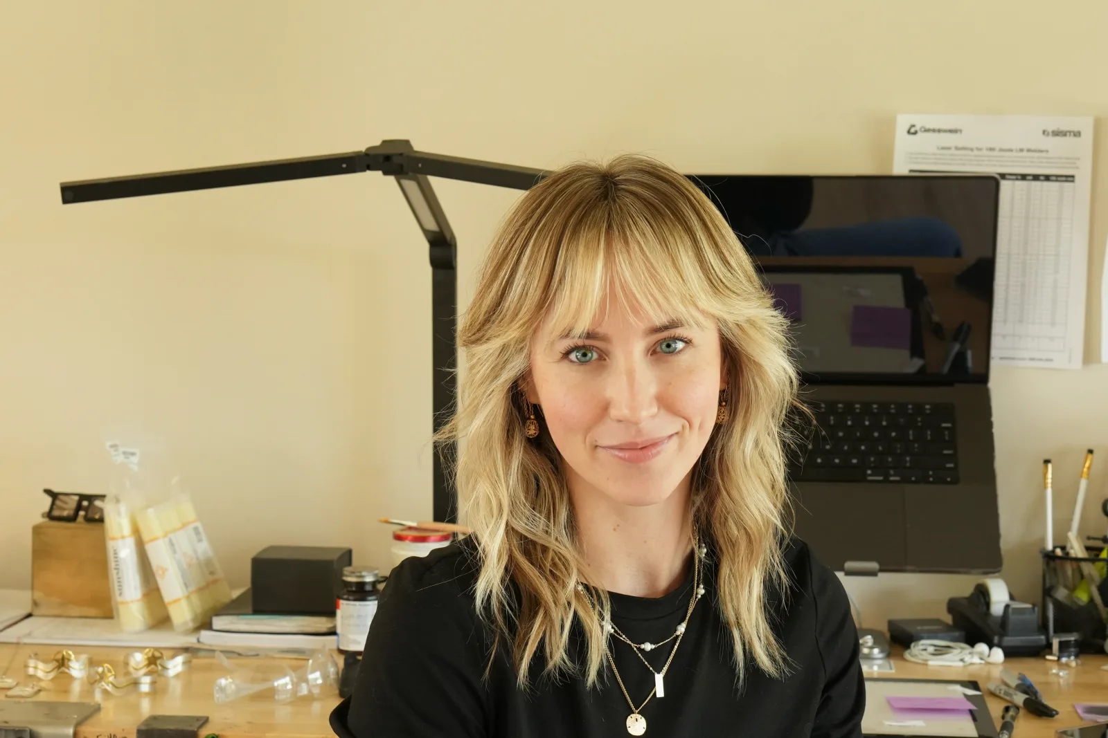 Tara Goetz, Media
